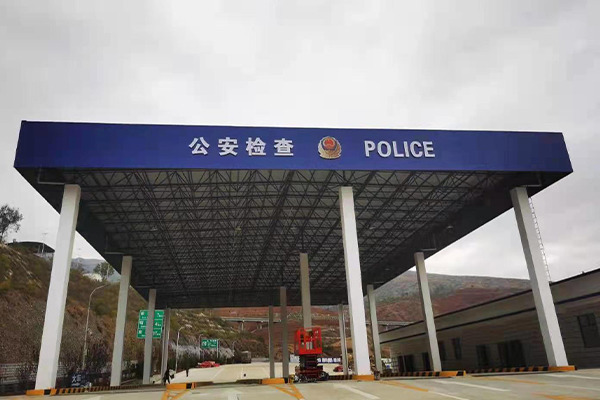 泰州网架结构屋顶